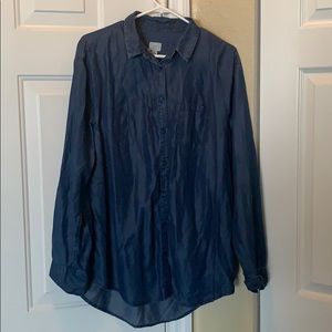 A New Day Lightweight Blue Button Top Sz L